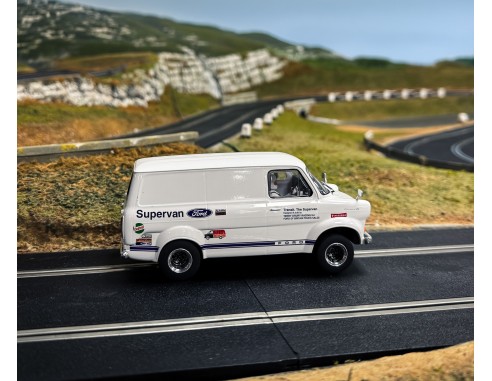 PRE RESERVA FORD TRANSIT  MK1 SUPERVAN REF.H4650 SUPERSLOT
