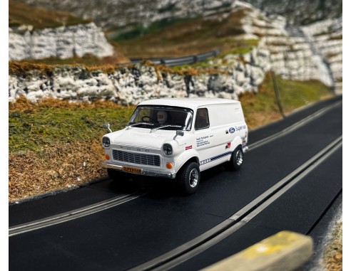 PRE RESERVA FORD TRANSIT  MK1 SUPERVAN REF.H4650 SUPERSLOT