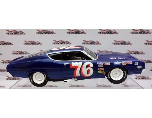 FORD TORINO TALLADEGA Nº76 CARRERA