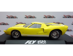 FORD GT 40 AMARILLO EVO3 REF.R2006R2 FLY 2