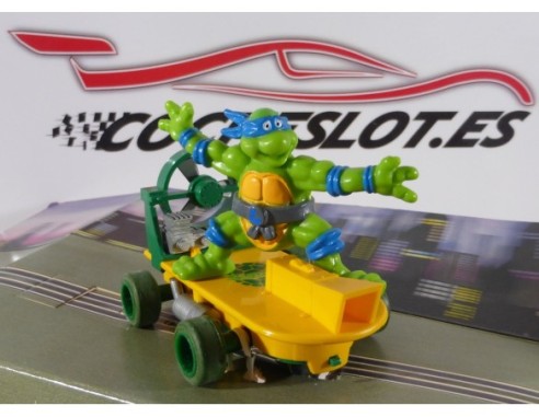 Turtle Skateboard Leonardo REF. C130 SUPERSLOT