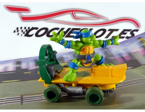 Turtle Skateboard Leonardo REF. C130 SUPERSLOT
