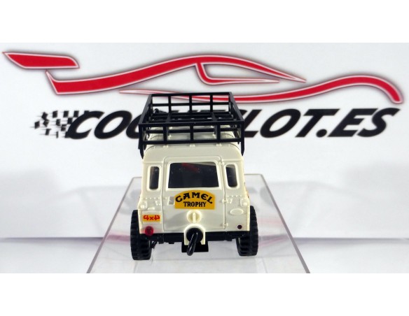 Land Rover “Camel” blanco STS  1988 REF.2205 STS EXIN