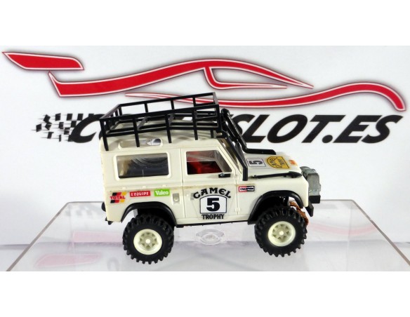 Land Rover “Camel” blanco STS  1988 REF.2205 STS EXIN