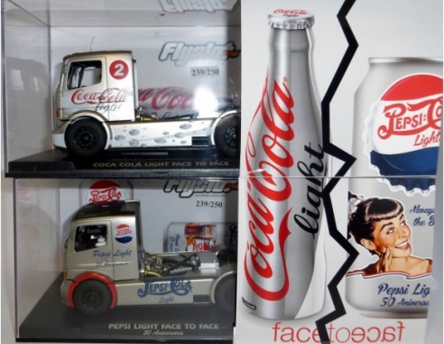2 CAMIONES 50 ANIVERSARIO PEPSI-COCACOLA LIGHT MISMO NUMERO DE SERIE FLY