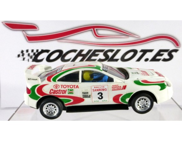 Toyota Celica GT “Castrol”	Blanco 1995  REF.	8382	TYCO